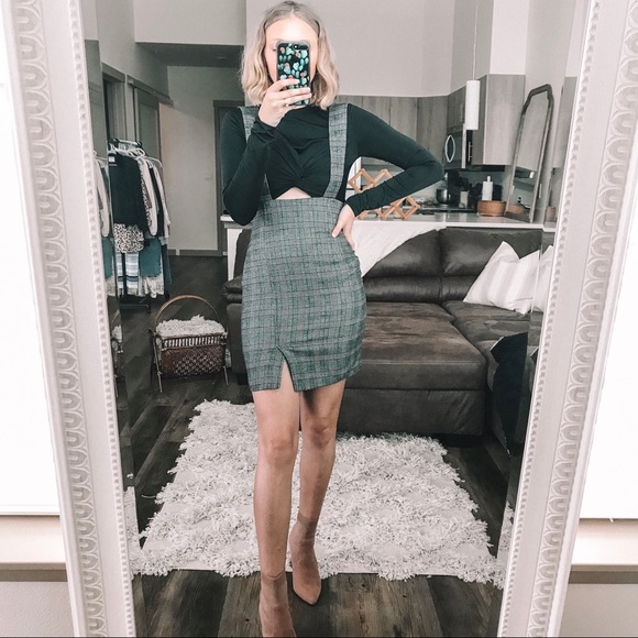 Vintage Dresses & Skirts - VINTAGE II Plaid overall dress/skirt